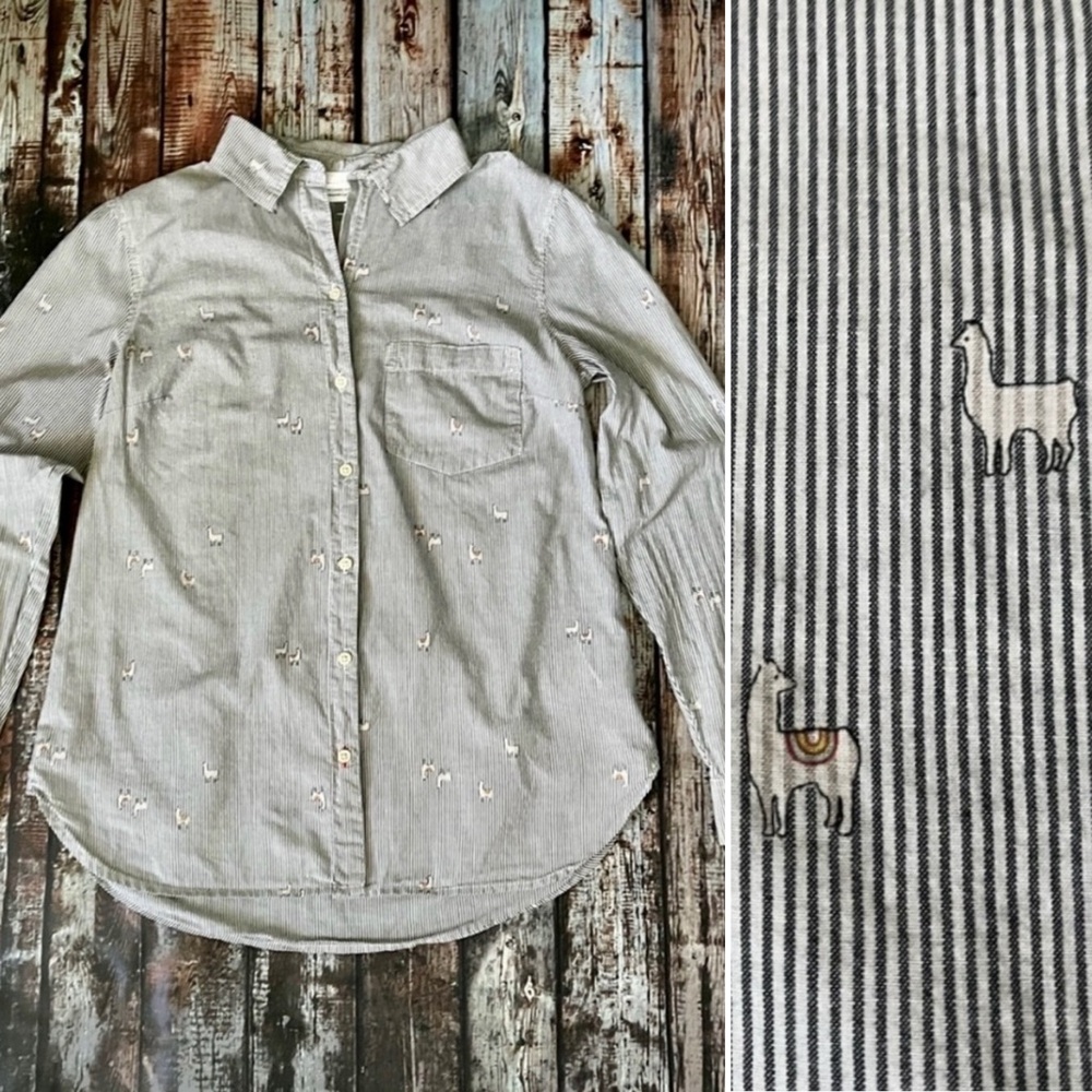 Old Navy Striped Llama Pinstriped Button Down Shirt